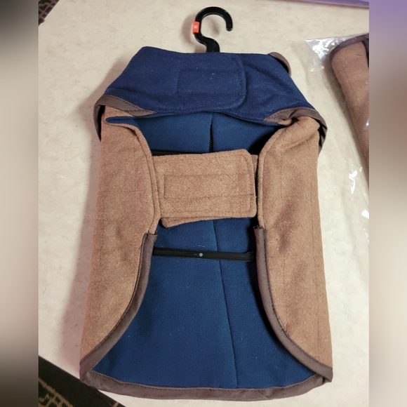 Eddie Bauer size med   lined dog coat very cute - Picture 2 of 10